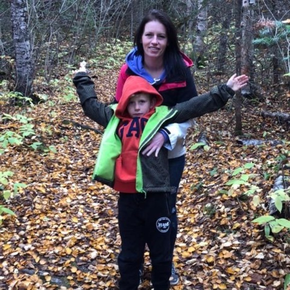 Meet the Posher Other - Meet your Posher, Mallory